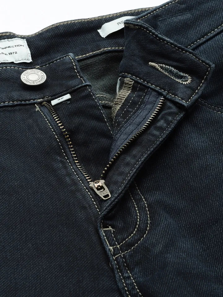 Men Relaxed Drip Faded Jeans