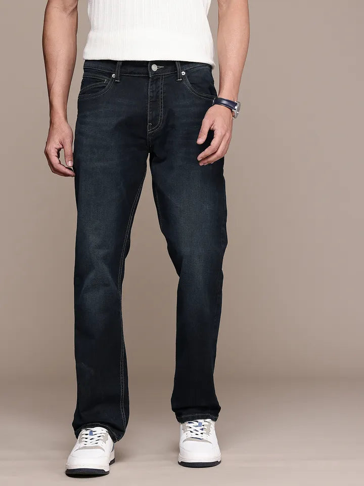 Men Relaxed Drip Faded Jeans
